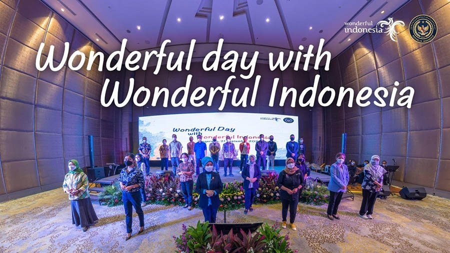 Wonderful Day with Wonderful Indonesia - Kemenparekraf (8K 360 VR Video)